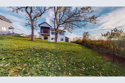 928 Milborne Lane NW, Rochester, MN 55901 - Photo 3