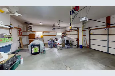 2704 Campus Lane, Albert Lea, MN 56007 - Photo 39