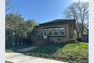 911 8th Street N, Fargo, ND 58102 - Photo 1