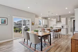 7136 Pearl Dr, Chanhassen, MN 55317 - Photo 5