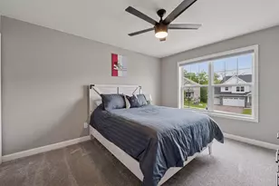 7136 Pearl Dr, Chanhassen, MN 55317 - Photo 15