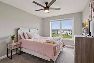 7136 Pearl Dr, Chanhassen, MN 55317 - Photo 13