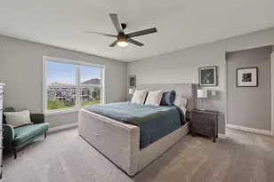 7136 Pearl Dr, Chanhassen, MN 55317 - Photo 9