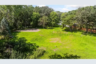 6851 Beach Road, Eden Prairie, MN 55344 - Photo 17