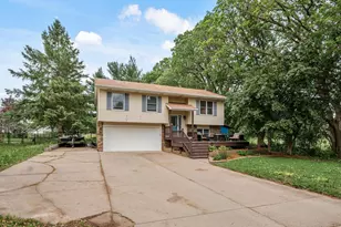 14250 Upper 54th St N, Oak Park Heights, MN 55082 - Photo 1