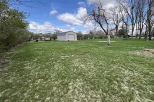 2250 18th Ave, Windom, MN 56101 - Photo 49