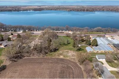 2413 Albion Avenue, Fairmont, MN 56031 - Photo 7