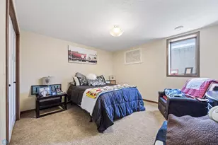 6048 27th St S, Fargo, ND 58104 - Photo 31