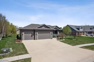 6048 27th St S, Fargo, ND 58104 - Photo 41