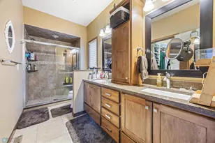 6048 27th St S, Fargo, ND 58104 - Photo 21