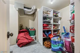 6048 27th St S, Fargo, ND 58104 - Photo 33