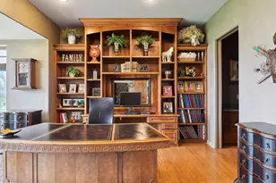 1860 Shoreline Dr, Orono, MN 55391 - Photo 45