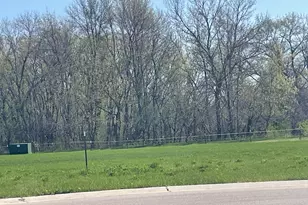 210 19th Street Circle NE, Barnesville, MN 56514 - Photo 1