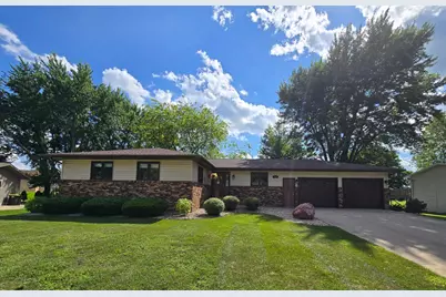 1085 20th Street, Windom, MN 56101 - Photo 1