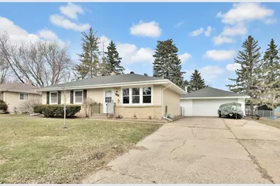 2121 Mapleview Avenue, Maplewood, MN 55109 - Photo 1