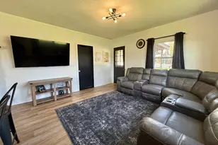 513 Water Ave N, Saint Hilaire, MN 56754 - Photo 9