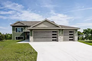 656 Lake Forest Cir, Detroit Lakes, MN 56501 - Photo 1