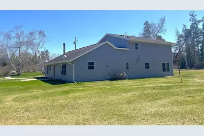 55715 State Highway 11, Warroad, MN 56763 - Photo 45