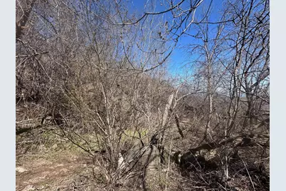 1010 W 2nd Street, Duluth, MN 55805 - Photo 3