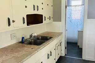 402 S Main St, Mahnomen, MN 56557 - Photo 3