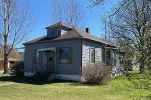 402 S Main St, Mahnomen, MN 56557 - Photo 1