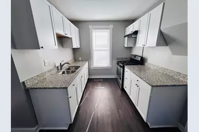 852 4th Street E, Saint Paul, MN 55106 - Photo 1