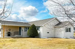 197 Jefferson St, Buhl, MN 55713 - Photo 27