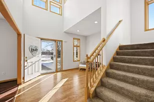 5135 Country Cir, Loretto, MN 55357 - Photo 7