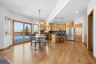 5135 Country Cir, Loretto, MN 55357 - Photo 9