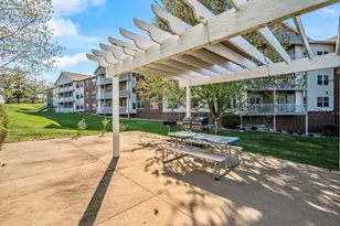 2231 Penn Pl, North Saint Paul, MN 55109 - Photo 17