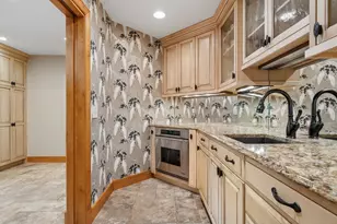 10420 Bluff Cir, Chaska, MN 55318 - Photo 13