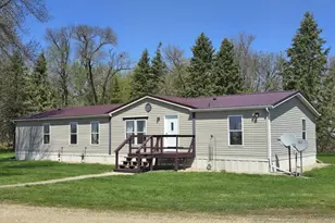 88700 388th Ave, Heron Lake, MN 56137 - Photo 1