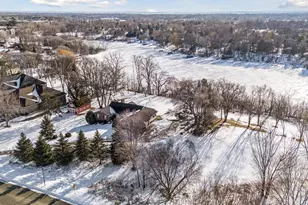 16865 Terrey Pine Dr, Eden Prairie, MN 55347 - Photo 17