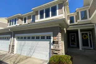 10526 Bay View Ln, Woodbury, MN 55129 - Photo 1