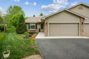 347 Wesley Ct, River Falls, WI 54022 - Photo 13