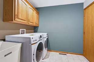 347 Wesley Ct, River Falls, WI 54022 - Photo 27