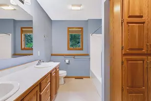 347 Wesley Ct, River Falls, WI 54022 - Photo 39