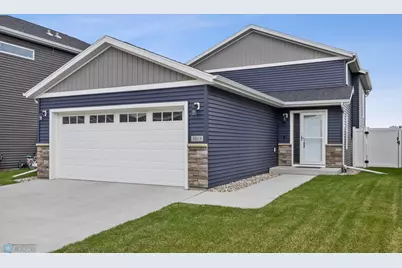 3613 32nd Street S, Moorhead, MN 56560 - Photo 1
