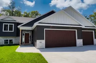 14 Tyrol Dr SE, Rochester, MN 55904 - Photo 1