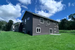 14 Tyrol Dr SE, Rochester, MN 55904 - Photo 3