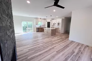 14 Tyrol Dr SE, Rochester, MN 55904 - Photo 7