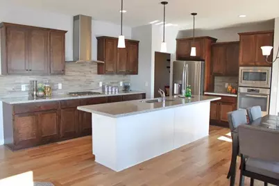 6833 Timberview Court, Cannon Falls, MN 55009 - Photo 7