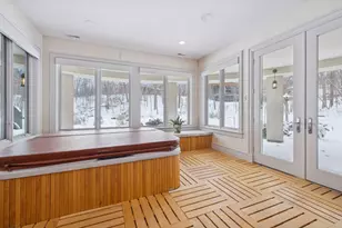 1989 Dwight Ln, Minnetonka, MN 55305 - Photo 53