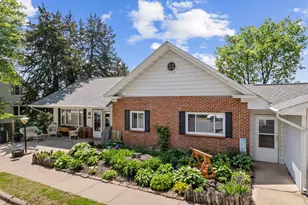 304 S Second St, Alma, WI 54610 - Photo 1