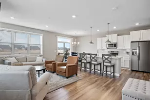 19000 72nd Pl N, Maple Grove, MN 55311 - Photo 1