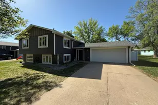 504 Fallwood Rd, Redwood Falls, MN 56283 - Photo 1