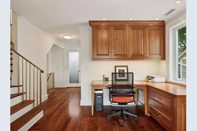 2683 E Lake Of The Isles Parkway, Minneapolis, MN 55408 - Photo 21