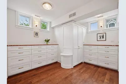 2683 E Lake Of The Isles Parkway, Minneapolis, MN 55408 - Photo 31