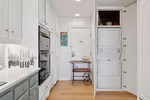 1201 Yale Pl, Minneapolis, MN 55403 - Photo 27