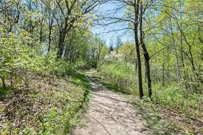 4955 Parkside Circle, Eagan, MN 55123 - Photo 9